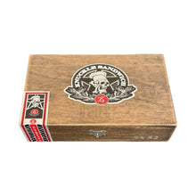Load image into Gallery viewer, Espinosa - Knuckle Sandwich Puro Nicaraguan Habano (Toro)