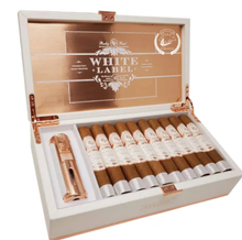 Load image into Gallery viewer, Rocky Patel - White Label Robusto